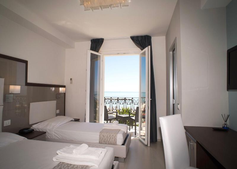 Baia Marina Hotel - Oda