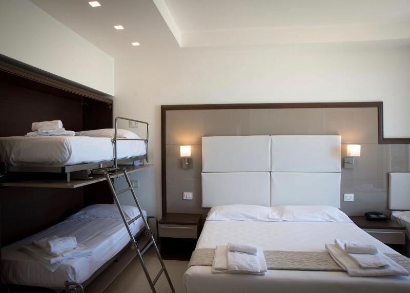 Baia Marina Hotel - Oda