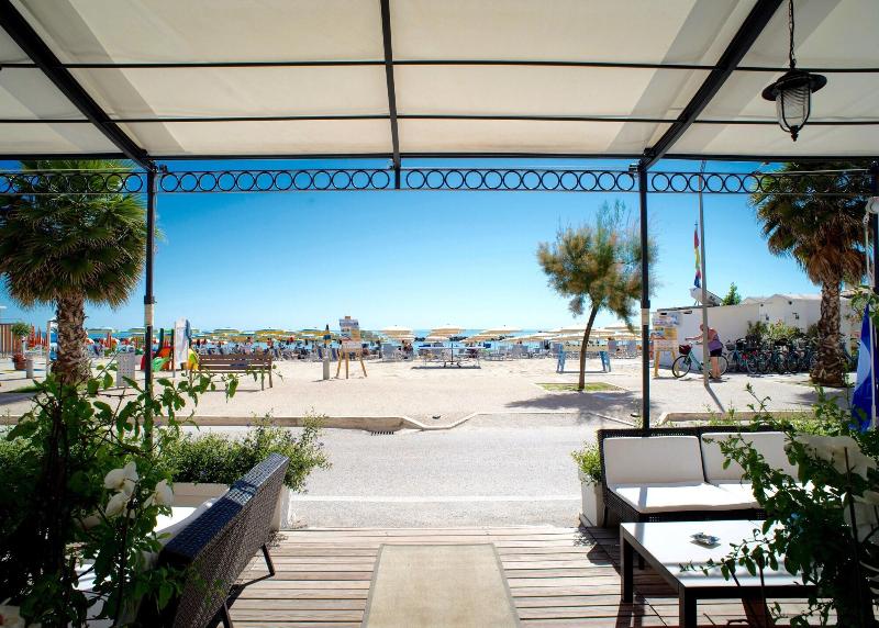 Baia Marina Hotel - Plaj