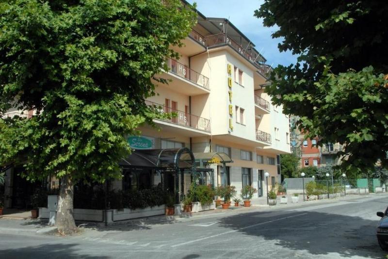 Hotel Serena - Genel