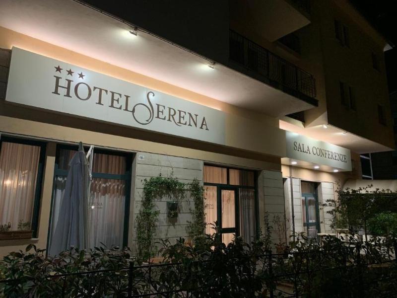 Hotel Serena - Genel