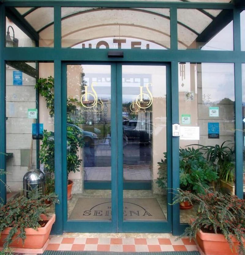 Hotel Serena - Genel