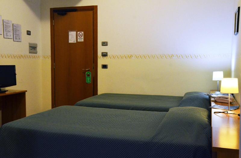 Hotel Serena - Oda