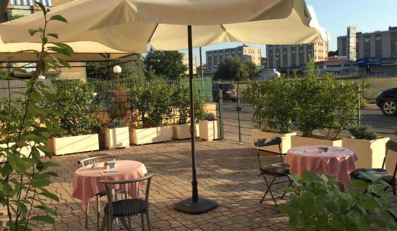 Hotel Serena - Restoran