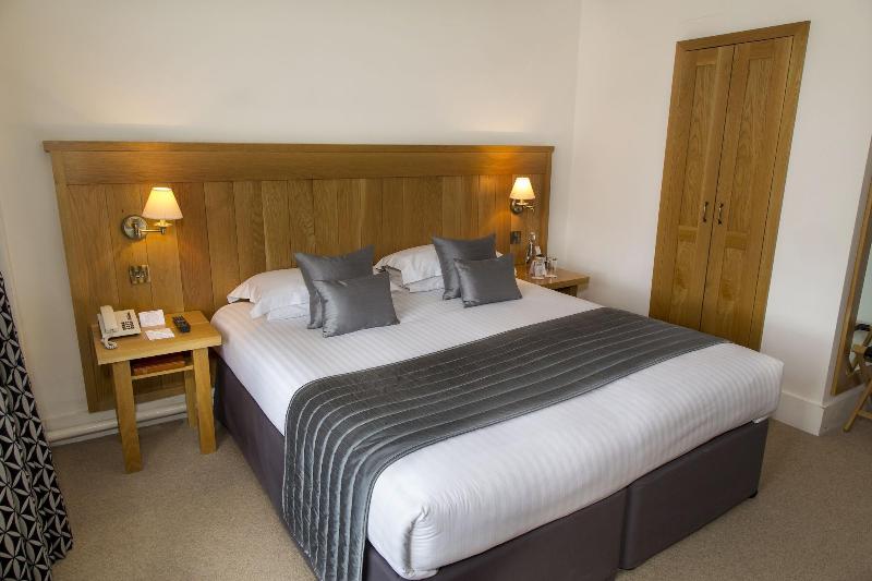 Tewin Bury Farm Hotel - Oda
