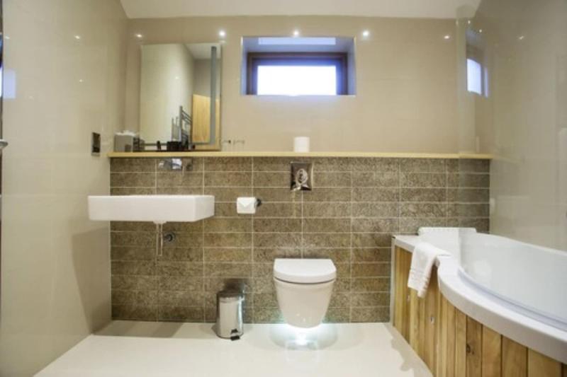 Tewin Bury Farm Hotel - Oda