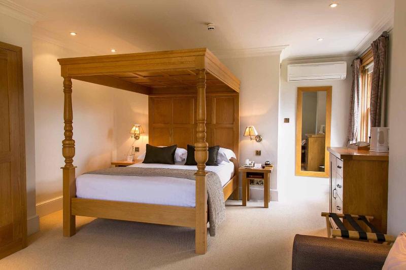 Tewin Bury Farm Hotel - Oda