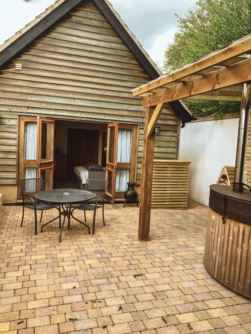 Tewin Bury Farm Hotel - Oda