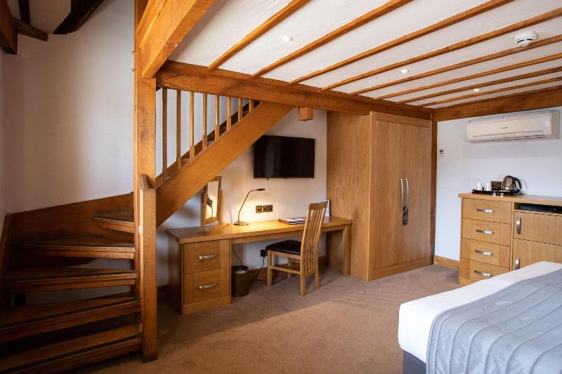 Tewin Bury Farm Hotel - Oda