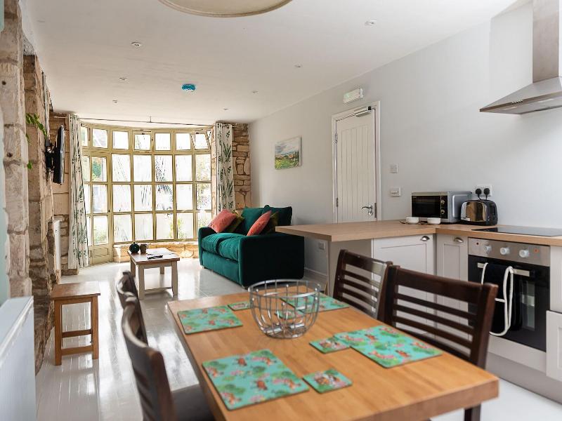 Wild Garlic Restaurant & Rooms - Lobi