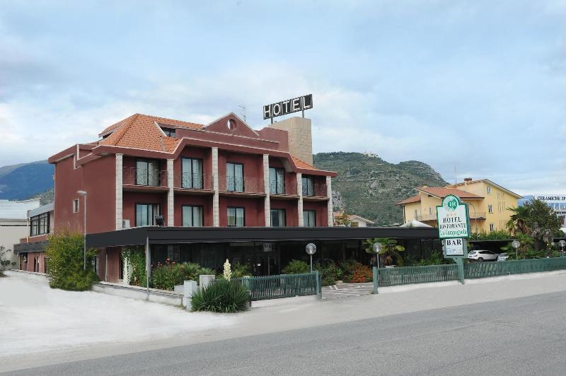 Hotel Ristorante La Campagnola - Genel