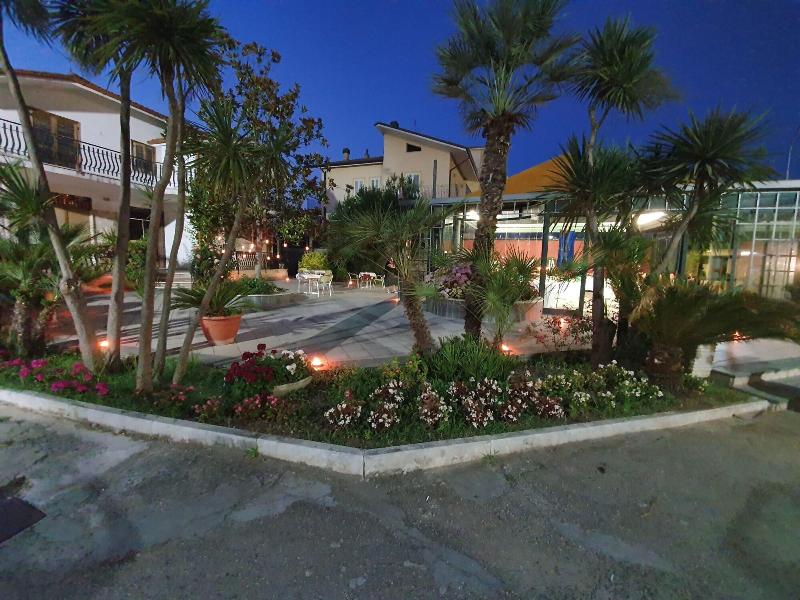 Hotel Ristorante La Campagnola - Oda