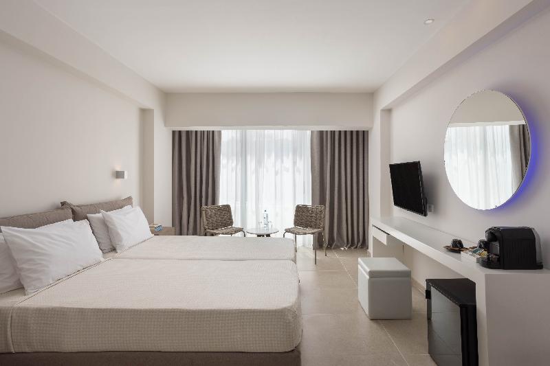 Atlantica Sancta Napa Resort - Oda