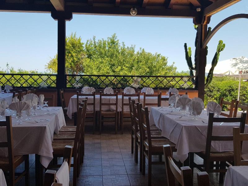 Hotel La Vela - Genel