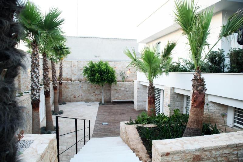 Villa Pina - Genel