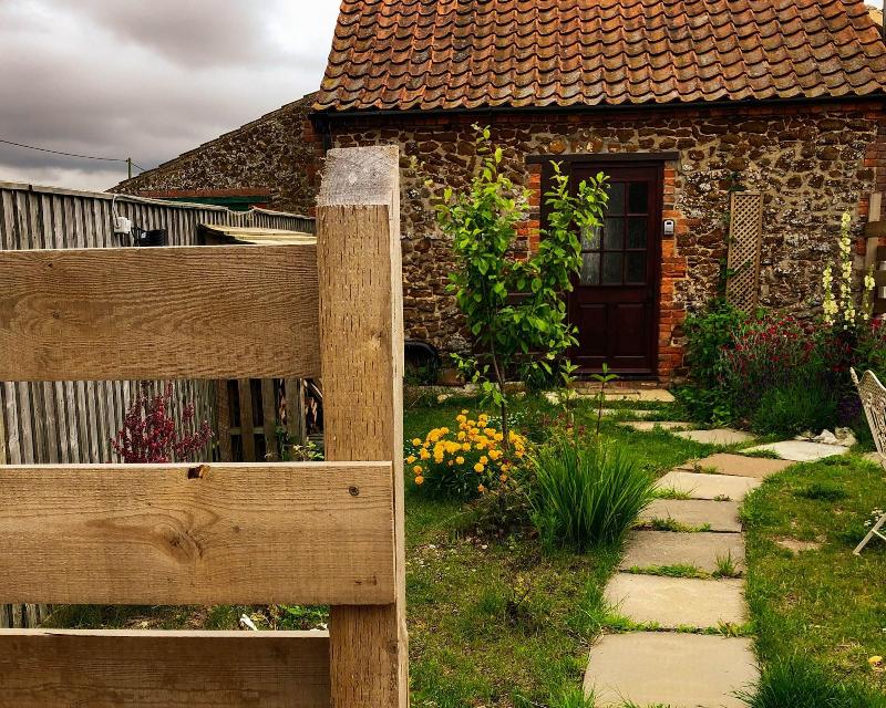Norfolk Coast B&B Cottages and Camping - Oda