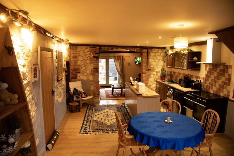 Norfolk Coast B&B Cottages and Camping - Oda