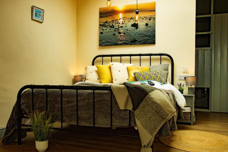 Norfolk Coast B&B Cottages and Camping - Oda