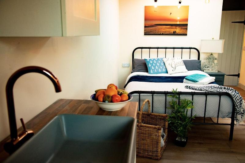 Norfolk Coast B&B Cottages and Camping - Oda