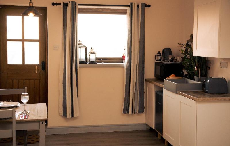Norfolk Coast B&B Cottages and Camping - Oda