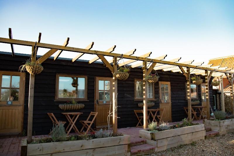 Norfolk Coast B&B Cottages and Camping - Oda