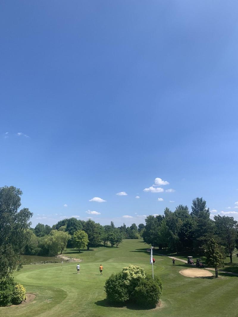Lakeside Lodge Golf And Country Club - Aktivite