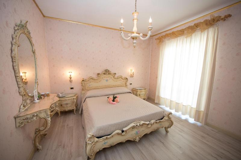 Hotel Imperiale - Oda