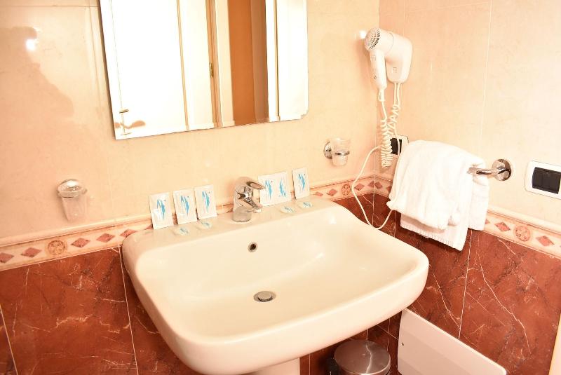 Hotel Miravalle - Oda