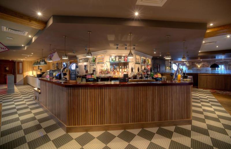 Chain Runner, Livingston by Marston's Inns - Bar