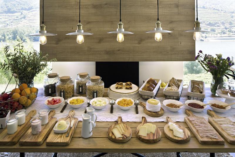 Quinta de S. Bernardo Winery & Farmhouse - Restoran