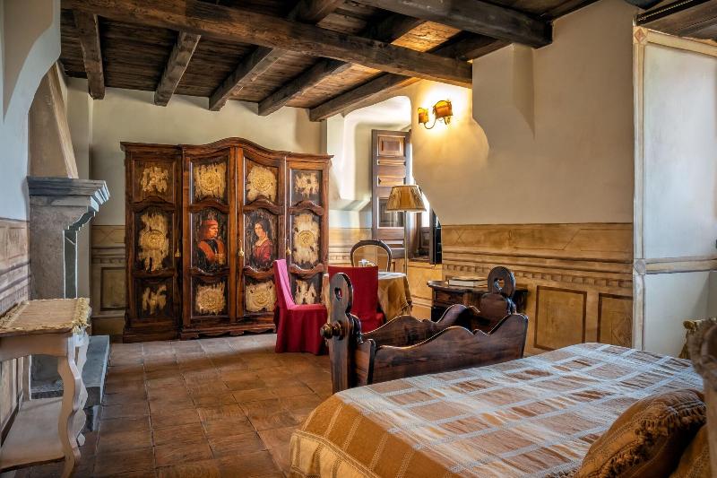 Castello Di Limatola - Oda