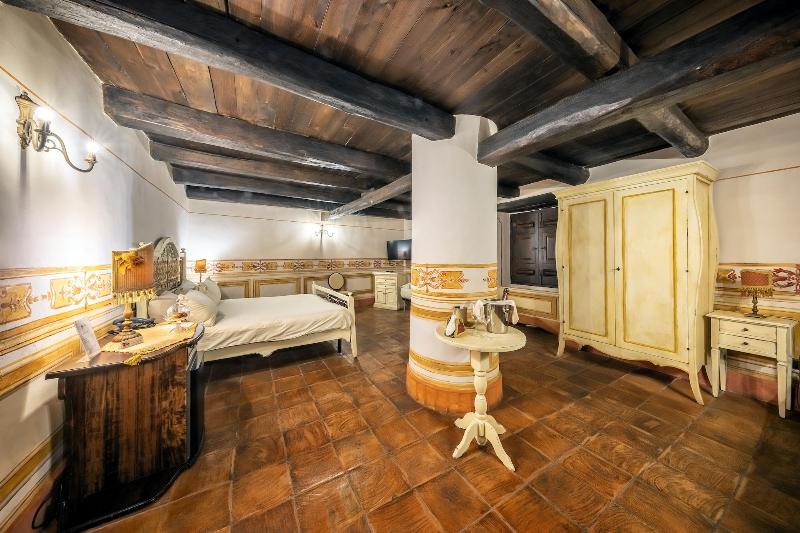 Castello Di Limatola - Oda