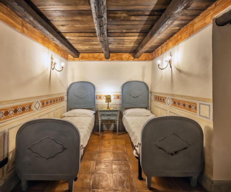 Castello Di Limatola - Oda