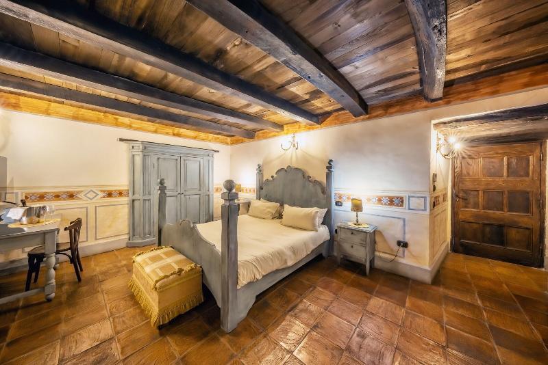 Castello Di Limatola - Oda