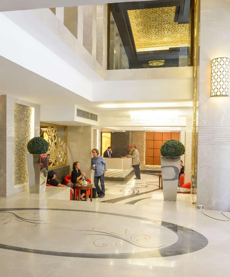 Golden Tulip Flamenco Cairo - Lobi
