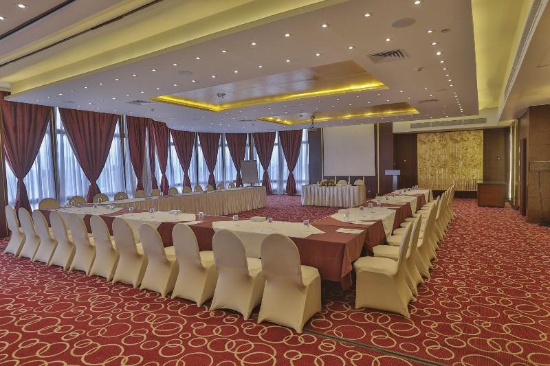Golden Tulip Flamenco Cairo - Toplantı