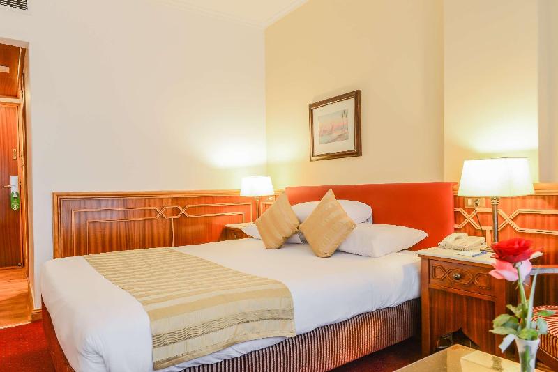 Golden Tulip Flamenco Cairo - Oda