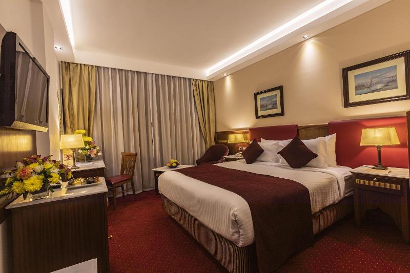 Golden Tulip Flamenco Cairo - Oda