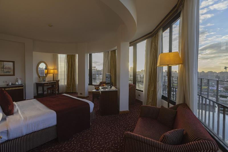 Golden Tulip Flamenco Cairo - Oda