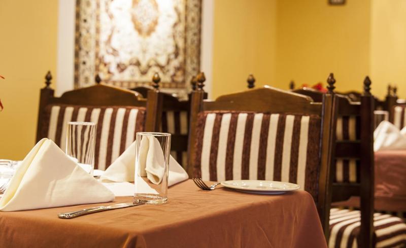 Golden Tulip Flamenco Cairo - Restoran
