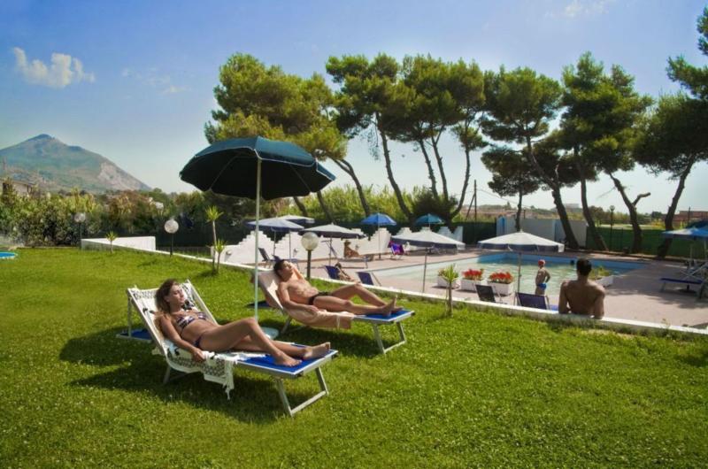 Hotel Sinuessa Terme - Havuz
