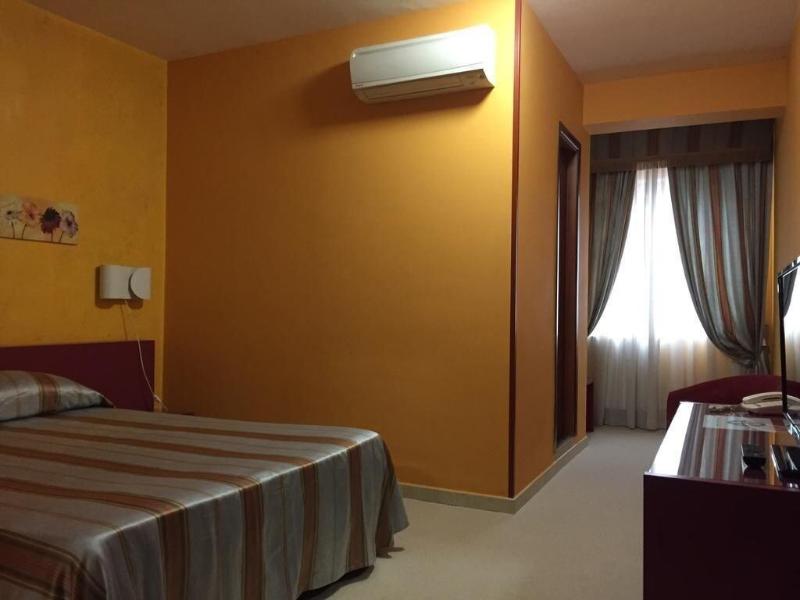 Cristal Hotel - Oda