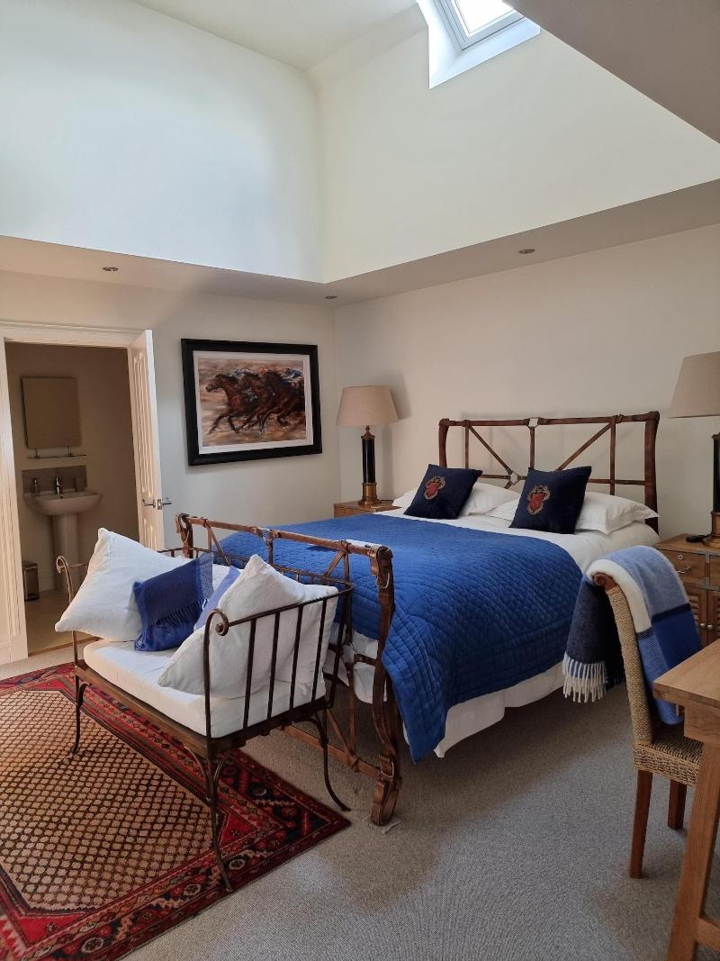 Black Bull Hotel - Genel