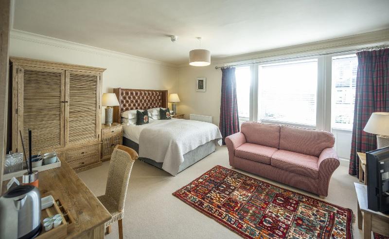 Black Bull Hotel - Genel