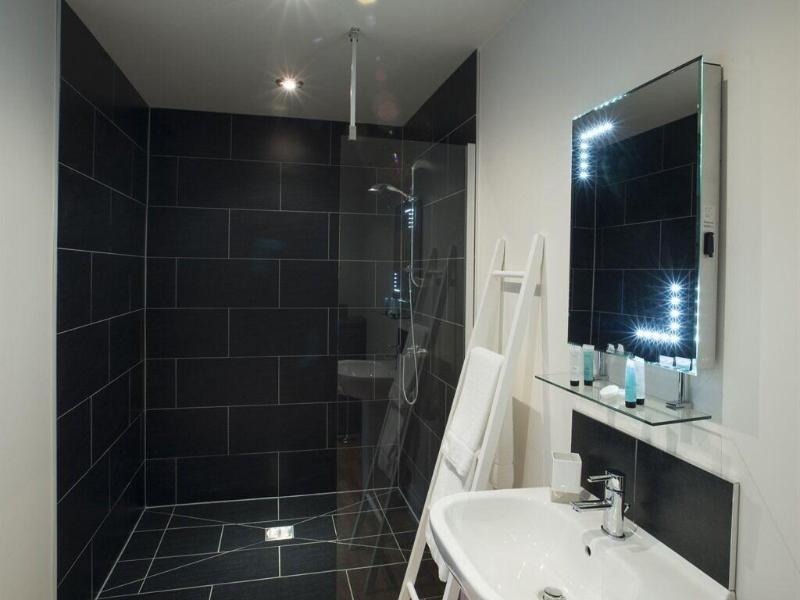 Black Bull Hotel - Oda