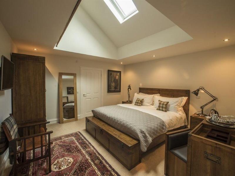 Black Bull Hotel - Oda