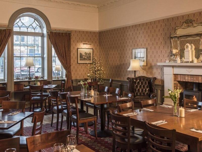 Black Bull Hotel - Restoran