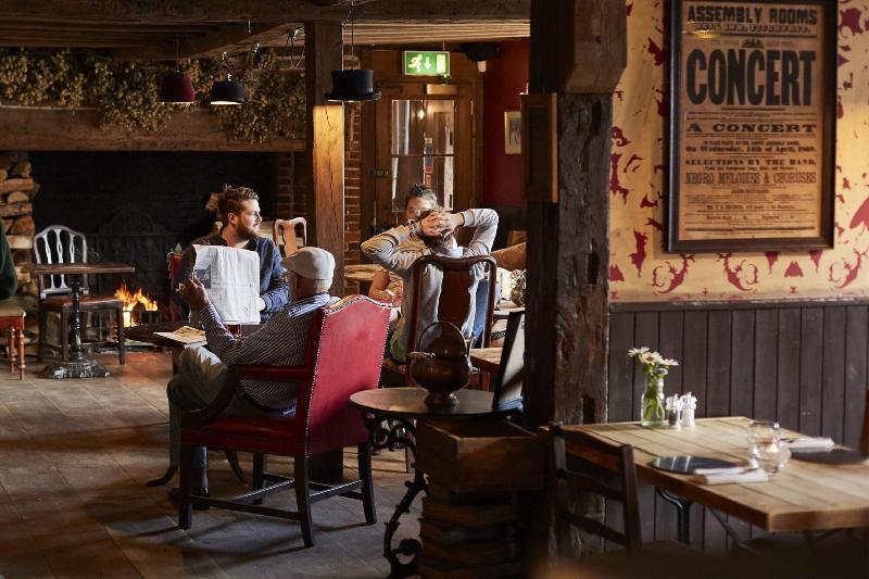 The Bell In Ticehurst - Bar