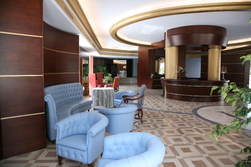 Hotel Royal - Lobi