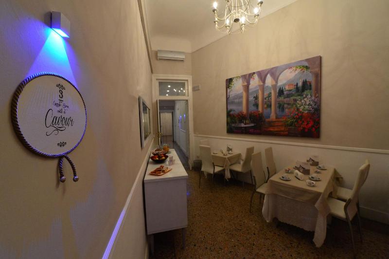 Conte Di Cavour - Restoran